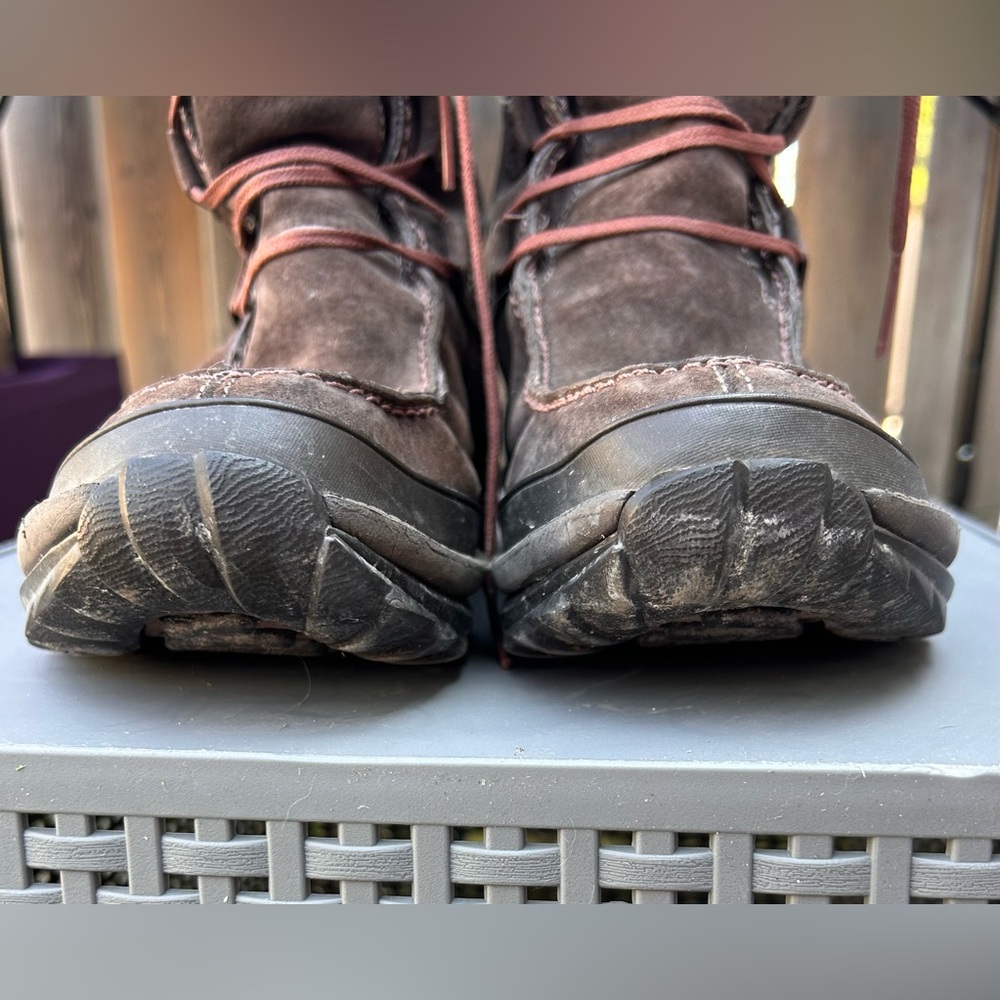 Cozy Lace-up Winter boots - Picture 7 of 10